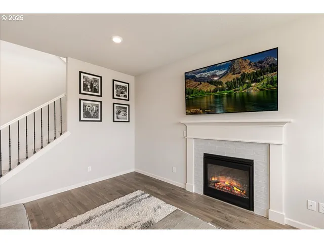 $629,000 | 2094 Legacy Hts Drive Southeast, Salem, OR 97302