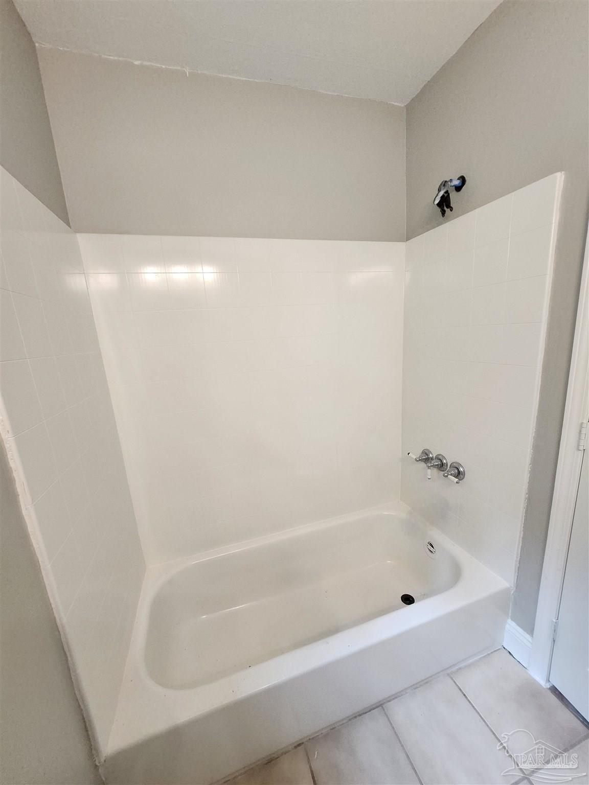 710 East Montclair Road Pensacola, FL 32505 - Photo 14 of 16 Gallery Image 14