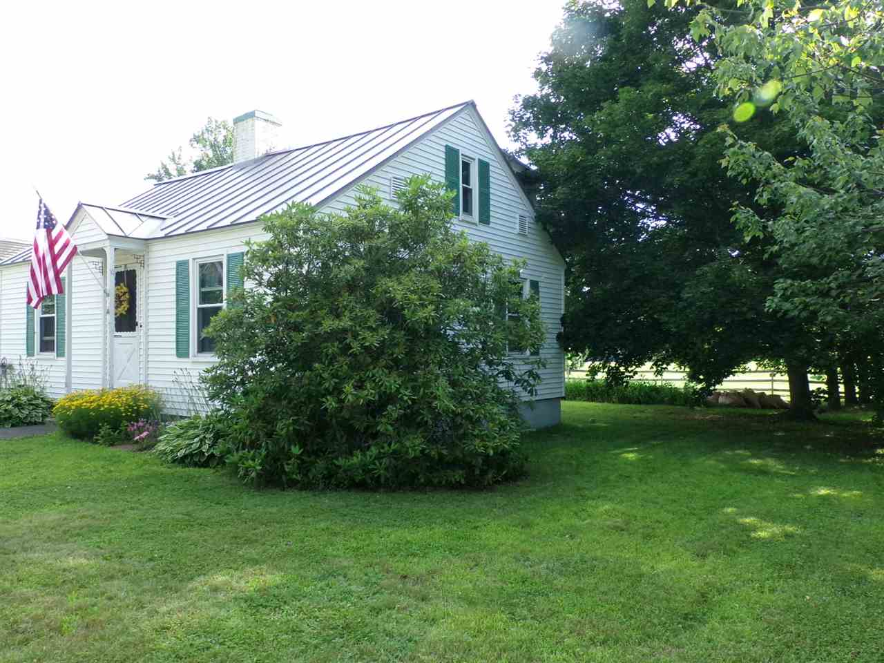 14 Ridgewood Avenue Gilford, NH 03249 - Photo 8 of 32 Gallery Image 8