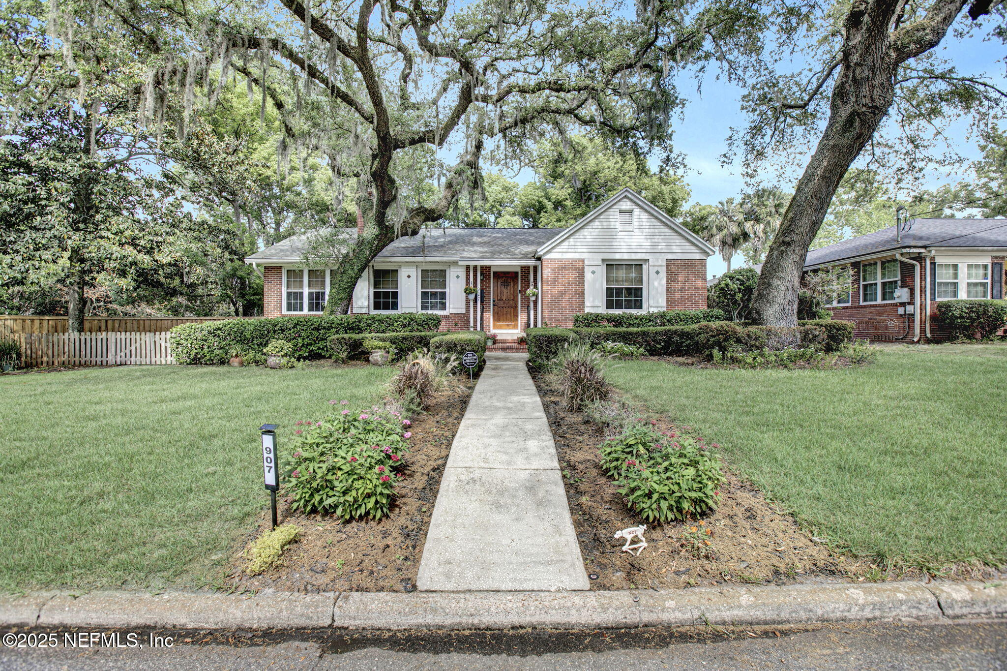 907 South Shores Road Jacksonville, FL 32207 - Photo 24 of 28 Shooo