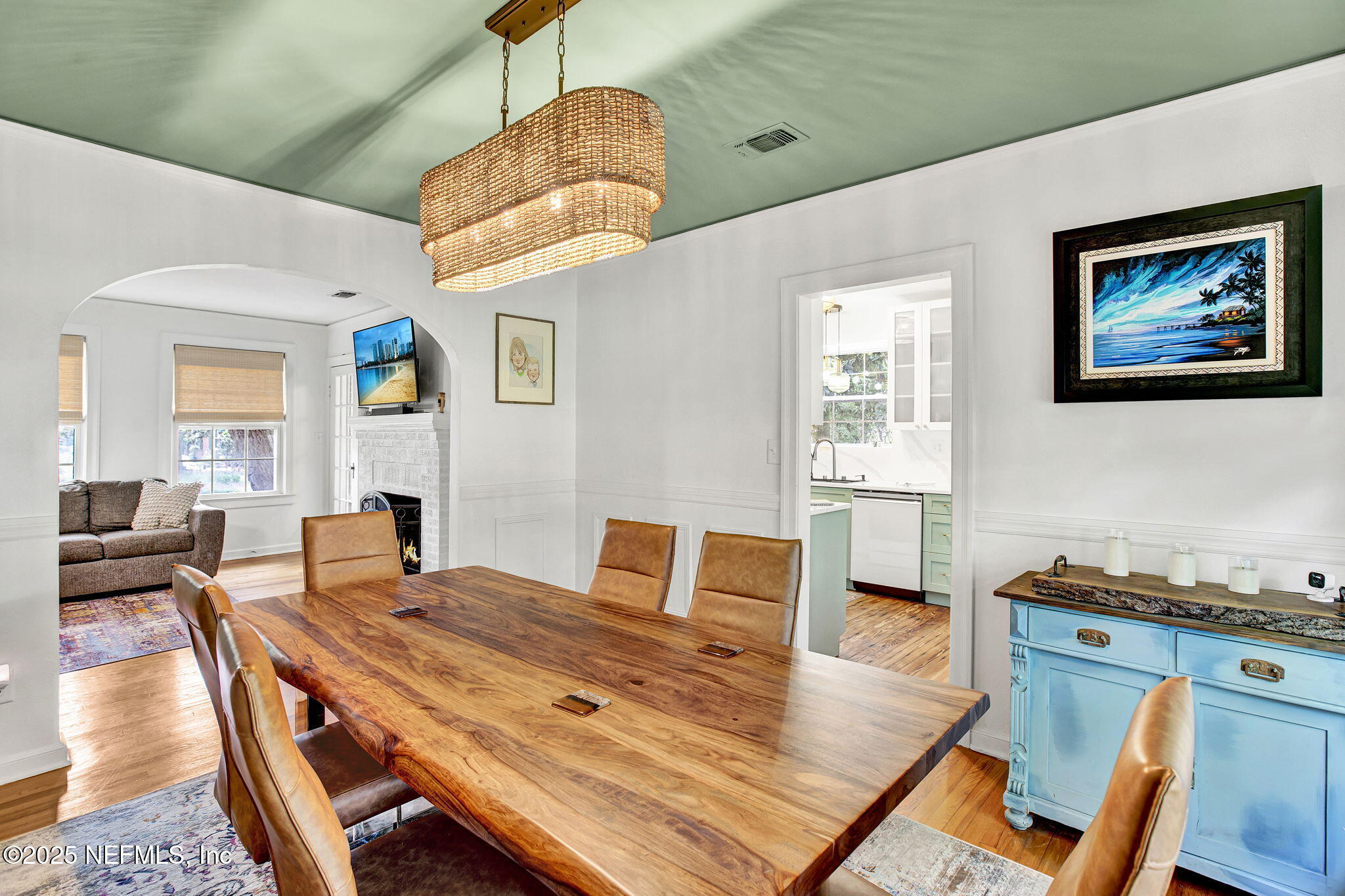 907 South Shores Road Jacksonville, FL 32207 - Photo 6 of 28 Shoo 555