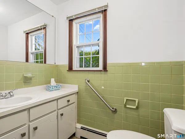 $475,000 | 356 Madison Terrace, Bridgeport, CT 06606