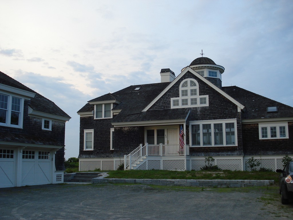 93 Wingaersheek Road Gloucester, MA 01930 - Photo 11 of 14