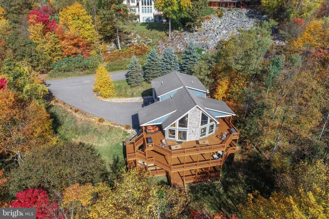 $949,000 | 723 Pinnacle Drive, Swanton, MD 21561