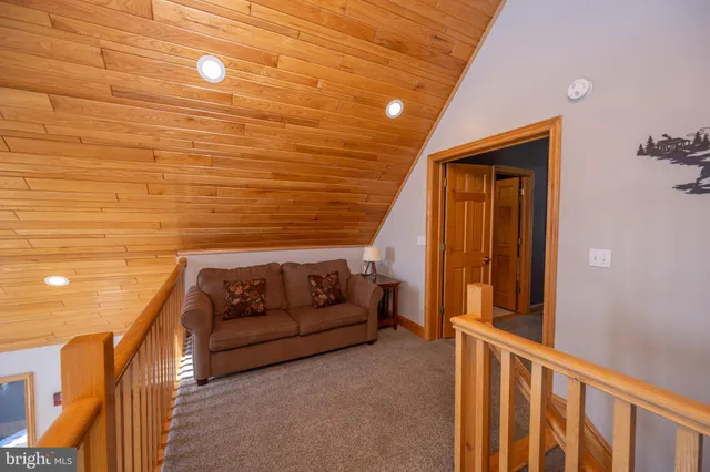 $949,000 | 723 Pinnacle Drive, Swanton, MD 21561