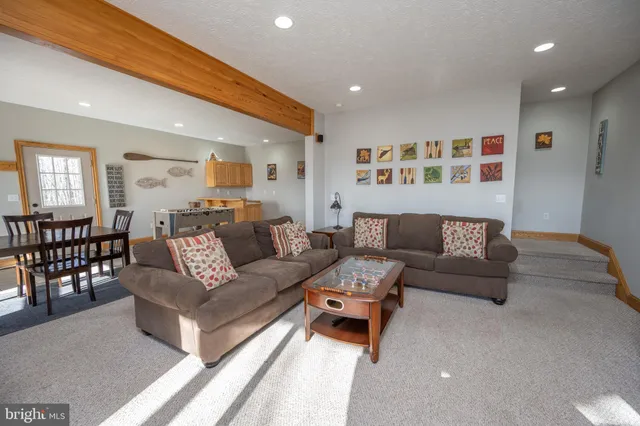 $949,000 | 723 Pinnacle Drive, Swanton, MD 21561