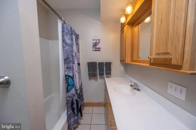 $949,000 | 723 Pinnacle Drive, Swanton, MD 21561