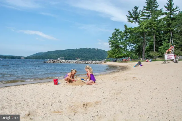 $949,000 | 723 Pinnacle Drive, Swanton, MD 21561