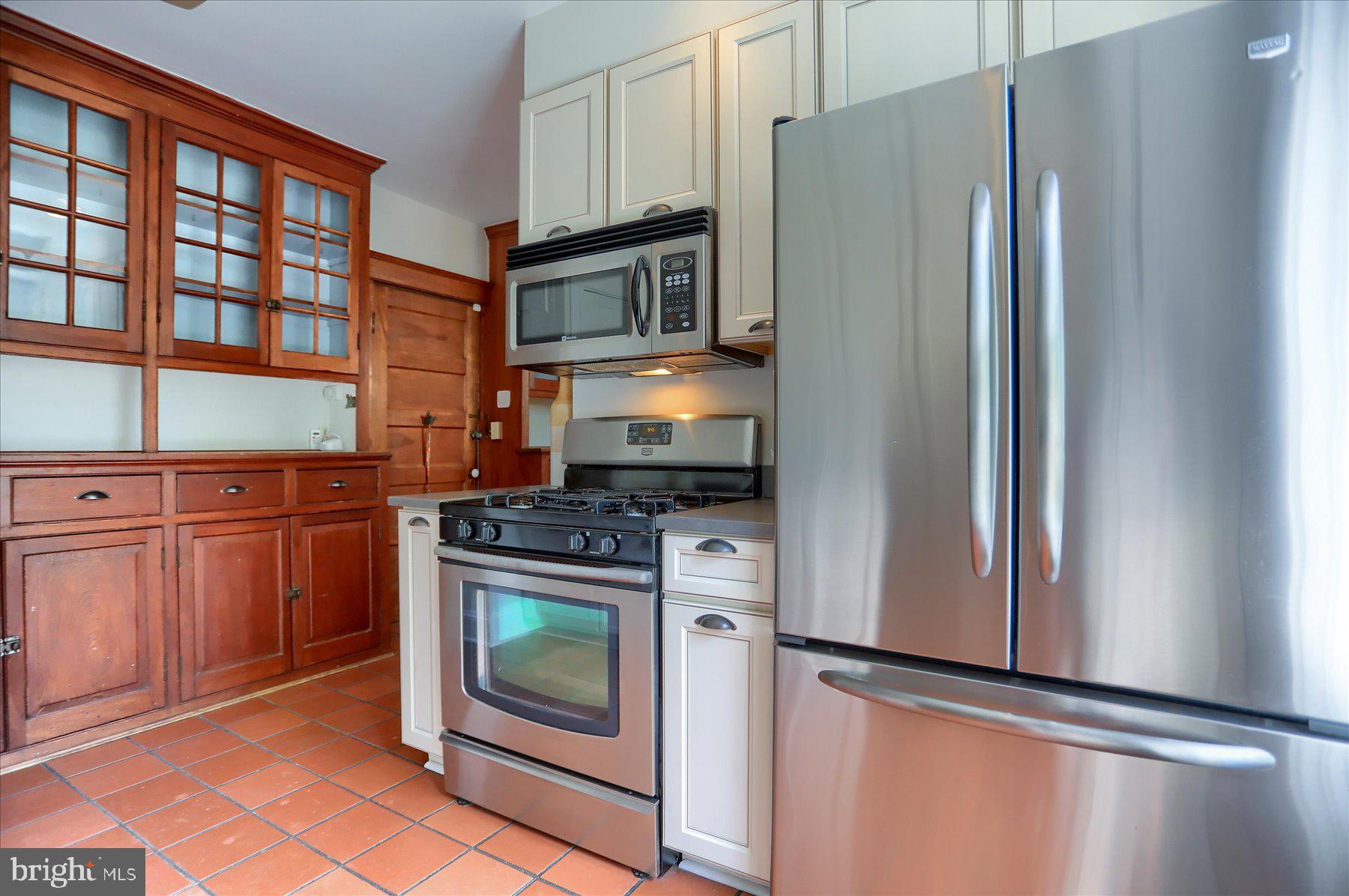 4300 Roland Avenue, Unit 201 Baltimore, MD 21210 - Photo 15 of 30