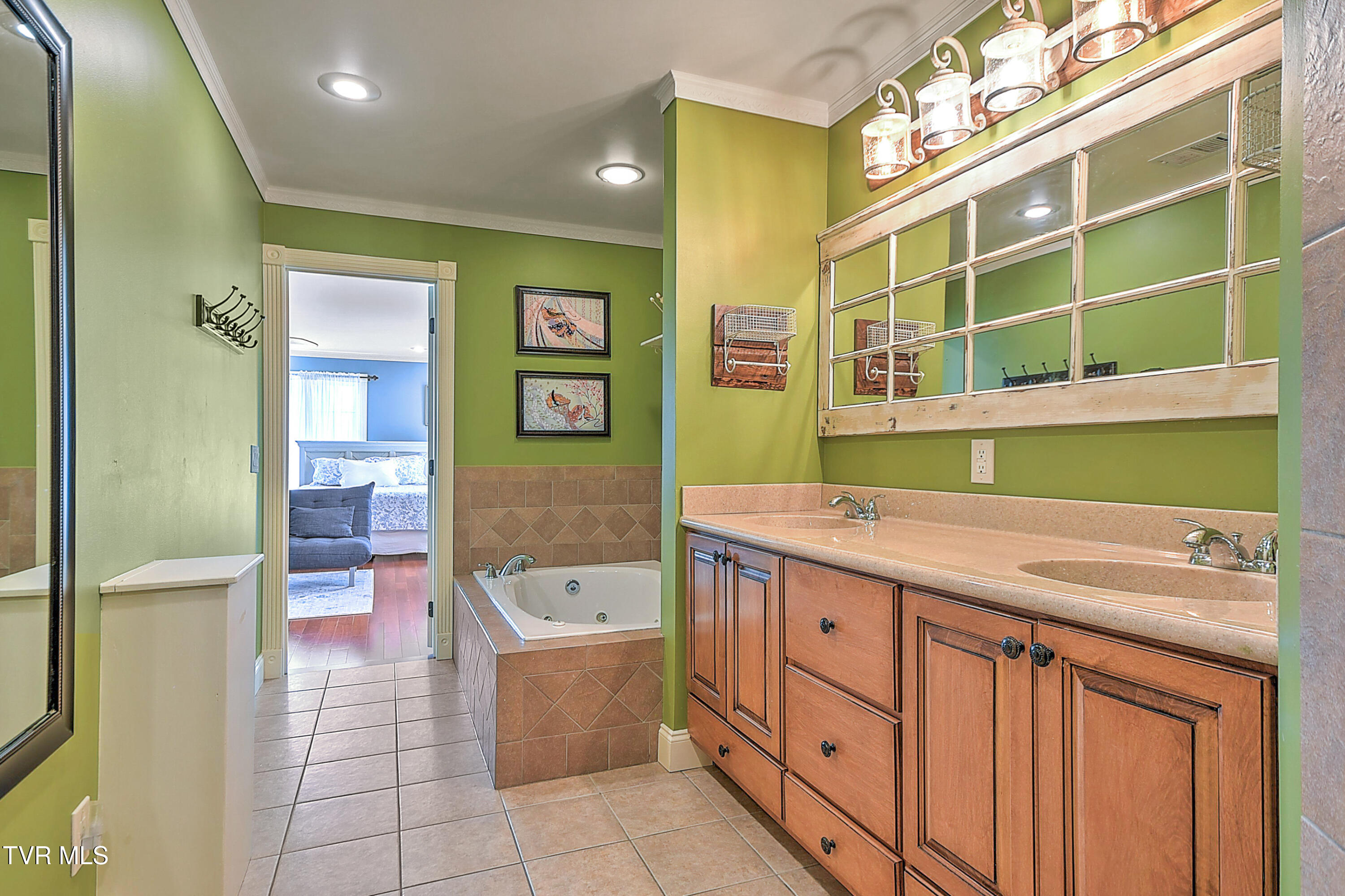 146 Hopson Road Johnson City, TN 37601 - Photo 35 of 82 146 Hopson Rd SE-46