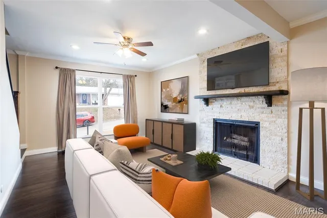 $269,900 | 2105 Parkton Way, Barnhart, MO 63012