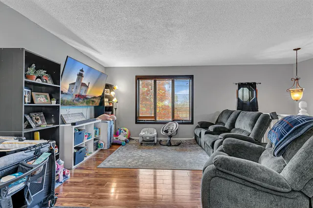 $249,900 | 1018 North Benton Drive, Sauk Rapids, MN 56379