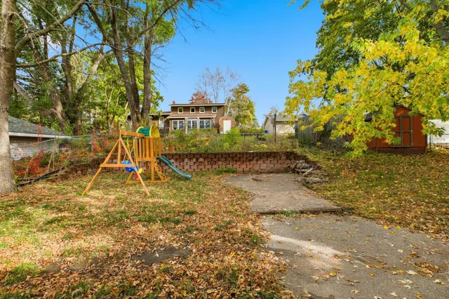 $249,900 | 1018 North Benton Drive, Sauk Rapids, MN 56379