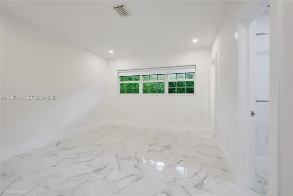 a view of a garage room