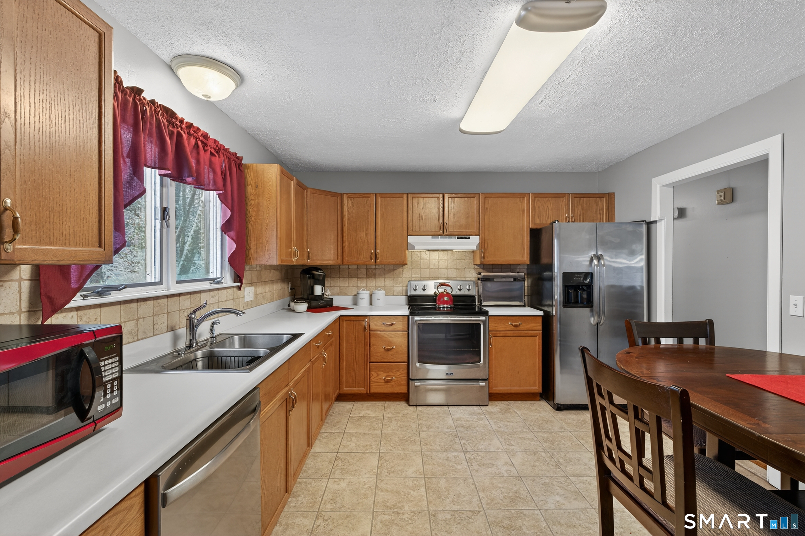 12 Stonybrook Road Ledyard, CT 06335 - Photo 11 of 37