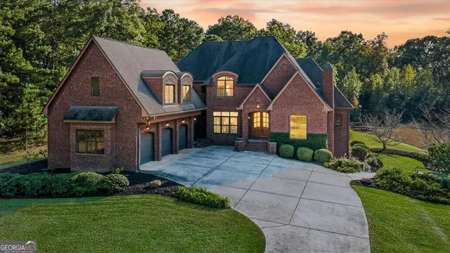 $1,300,000 | 208 Crystal Drive, Byron, GA 31008