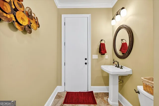 $1,300,000 | 208 Crystal Drive, Byron, GA 31008