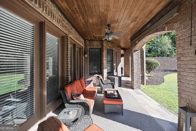 $1,300,000 | 208 Crystal Drive, Byron, GA 31008