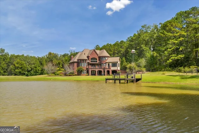 $1,300,000 | 208 Crystal Drive, Byron, GA 31008