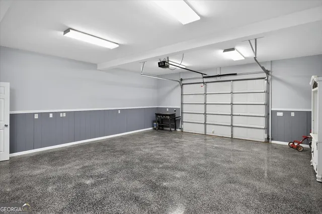 $1,300,000 | 208 Crystal Drive, Byron, GA 31008