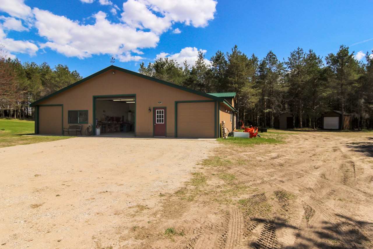 9641 North 37 Road Manton, MI 49663 - Photo 3 of 39 1860630-2.JPG