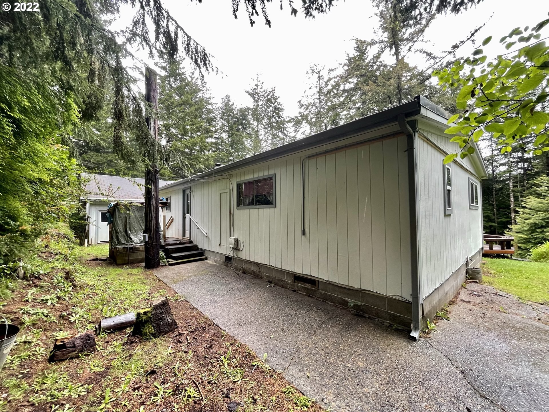 63292 Shasta Road Coos Bay, OR 97420 - Photo 17 of 32 Gallery Image 17