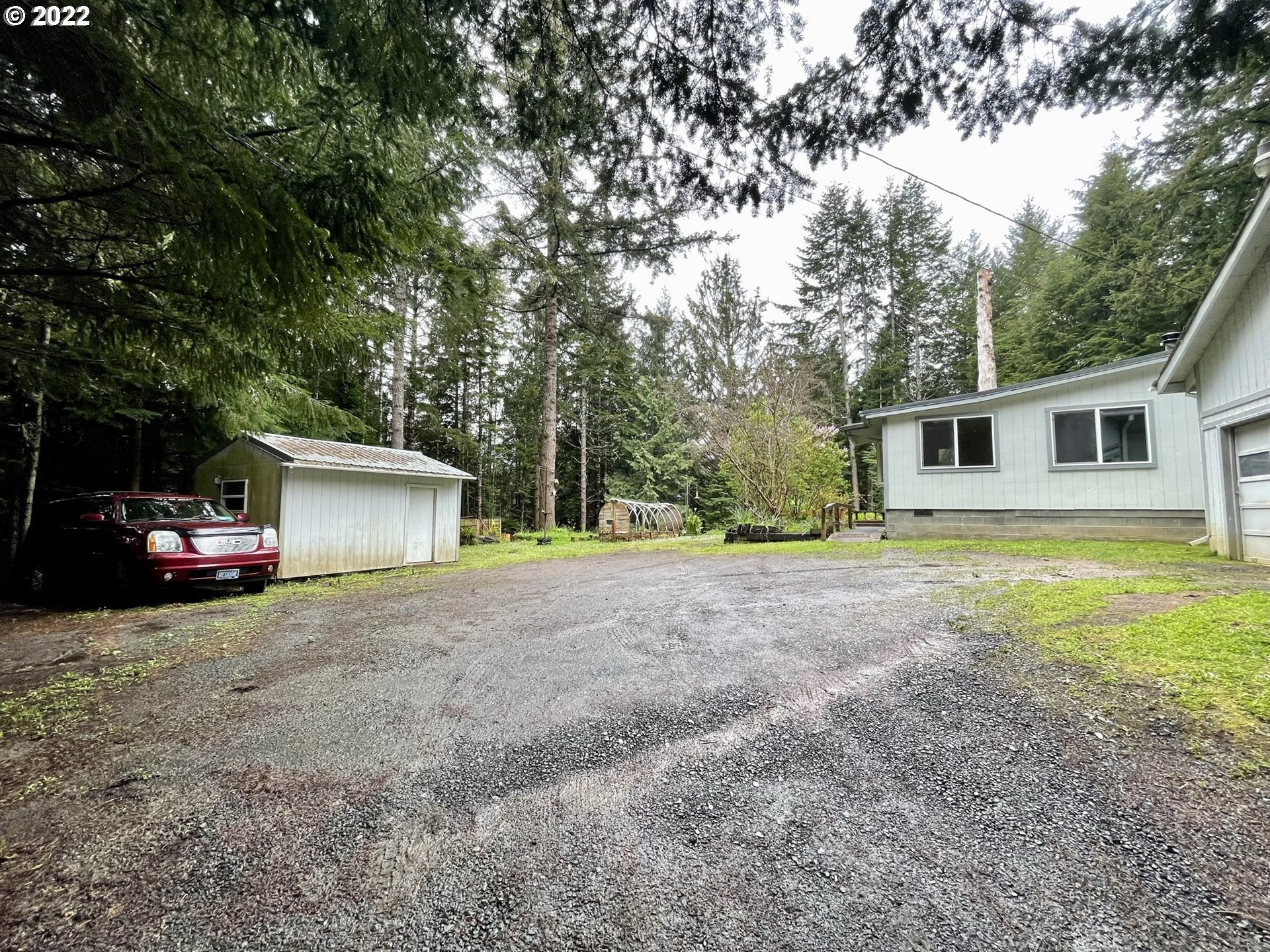 63292 Shasta Road Coos Bay, OR 97420 - Photo 31 of 32 Gallery Image 31