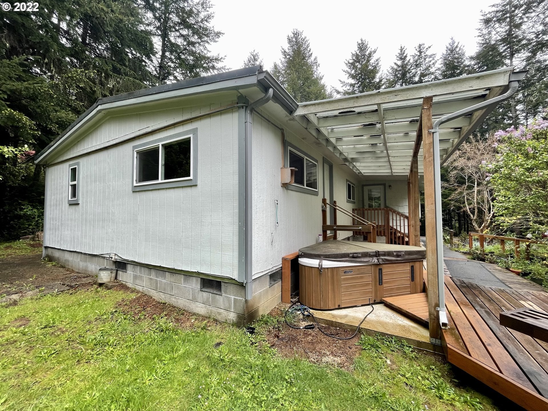 63292 Shasta Road Coos Bay, OR 97420 - Photo 5 of 32 Gallery Image 5