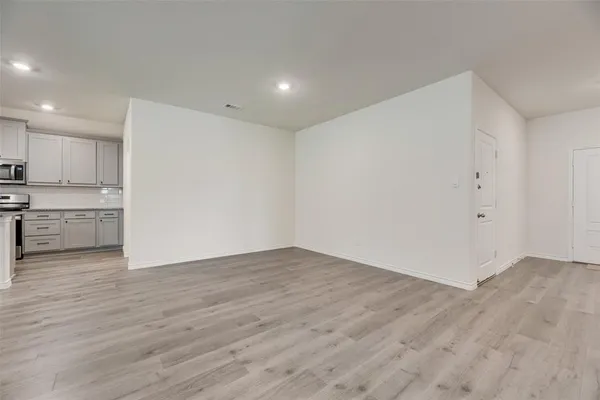 $2,600 | 2016 Hampton Street, Anna, TX 75409