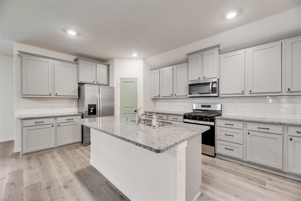 2016 Hampton Street Anna, TX 75409 - Photo 9 of 29