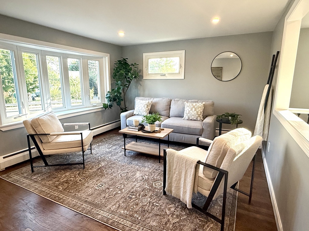 1599 Riverside Avenue Somerset, MA 02726 - Photo 8 of 25 Gallery Image 8