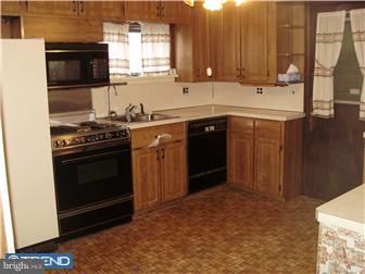 3467 Quakerbridge Road Hamilton, NJ 08619 - Photo 2 of 3 Kitchen