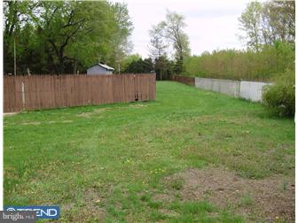 3467 Quakerbridge Road Hamilton, NJ 08619 - Photo 3 of 3 Exterior Back
