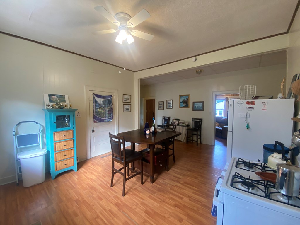 103 Spring Street Ninety Six, SC 29666 - Photo 7 of 11 Gallery Image 7