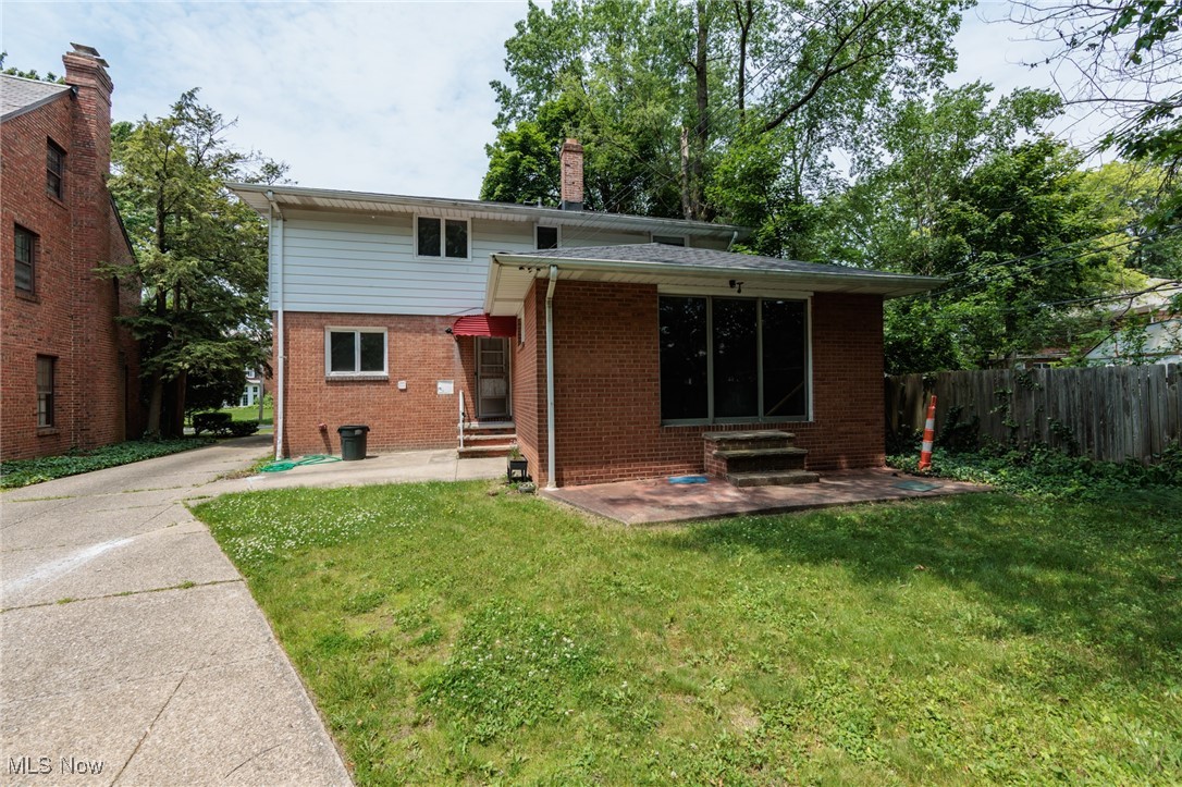 2375 Glendon Road Cleveland, OH 44118 - Photo 46 of 49 Gallery Image 46