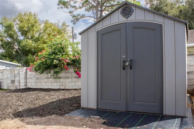 a view of a house with a outdoor space