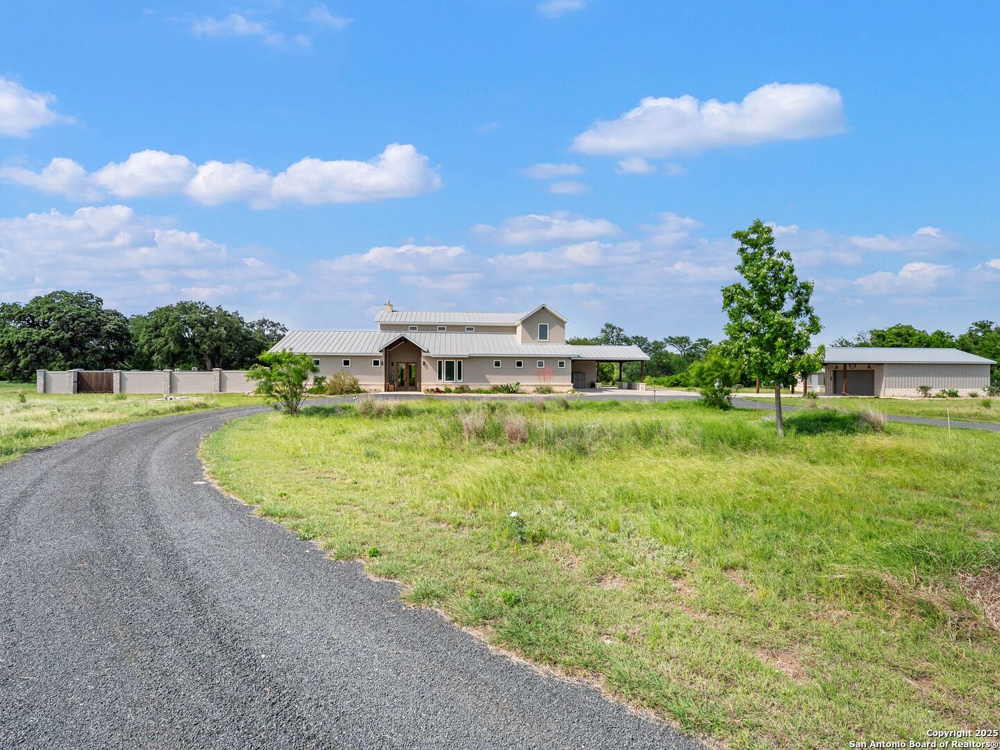 497 Cypress Fls Road Utopia, TX 78884 - Photo 6 of 56 Gallery Image 6