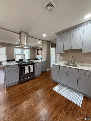 $2,100 | 13 Howard Avenue, Southington, CT 06489