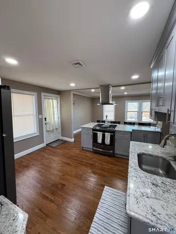 $2,100 | 13 Howard Avenue, Southington, CT 06489