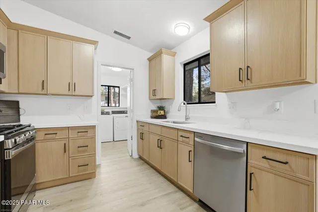 $435,000 | 707 Cherokee Road, Prescott, AZ 86303