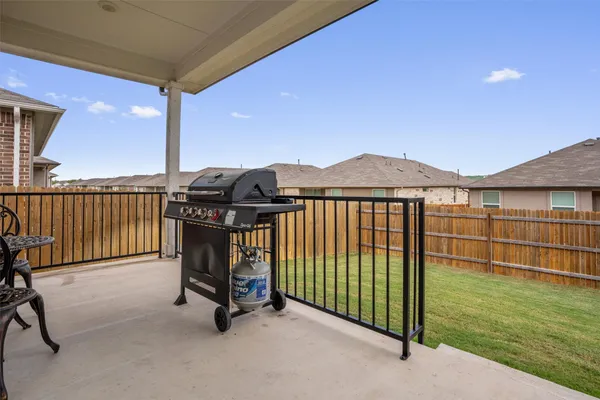 $2,000 | 301 Brooklyn Drive, Georgetown, TX 78626