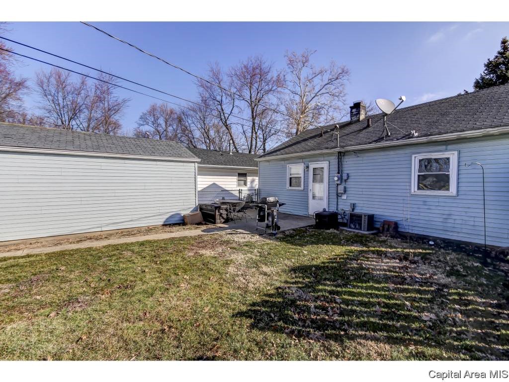 1633 North 20th Street Springfield, IL 62702 - Photo 23 of 36