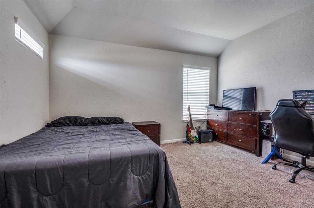 153 Arrow Wood Road Waxahachie, TX 75165 - Photo 20 of 29 Bedroom#3