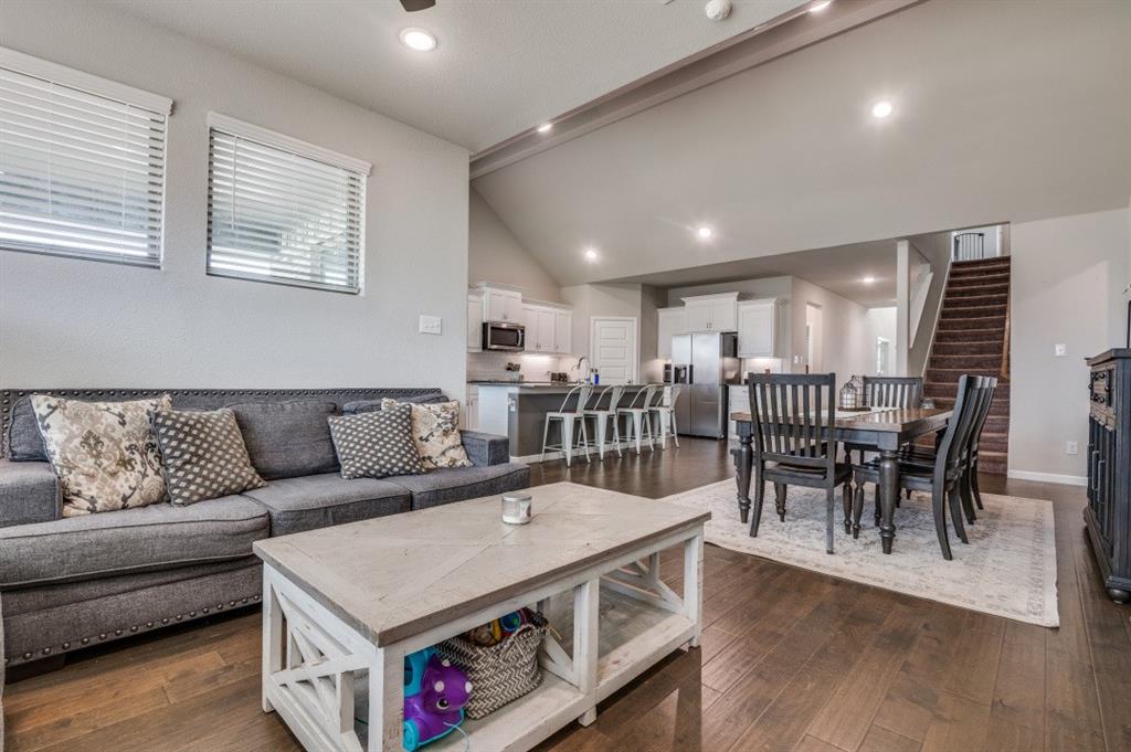 153 Arrow Wood Road Waxahachie, TX 75165 - Photo 29 of 29 Looking towards the front of the home and you can really see the open floor plan