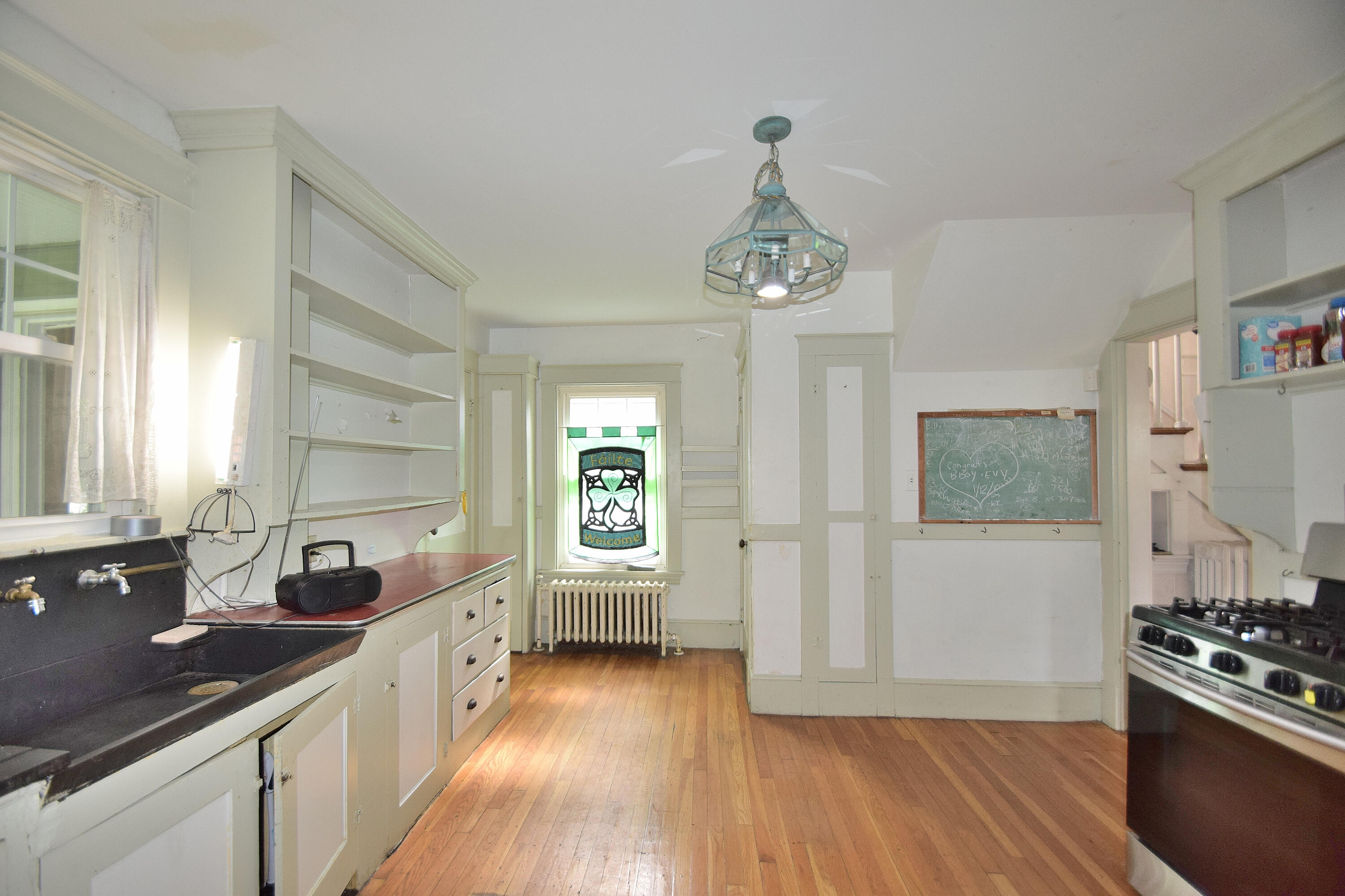 15 Deerfield Road Portland, ME 04101 - Photo 15 of 61 Kitchen