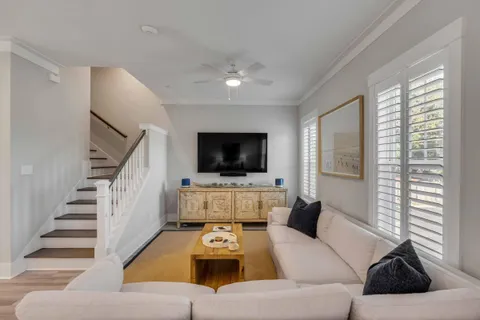 $1,295,000 | 549 Cooper Village Lane, Mount Pleasant, SC 29464