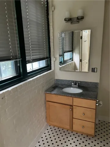 $2,450 | 20 Newman Avenue, Unit 11102, Rumford, RI 02916