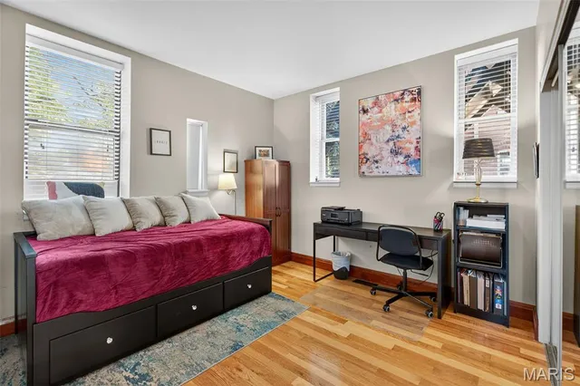 $599,900 | 3209 Shenandoah Avenue, St. Louis, MO 63104