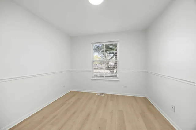 $247,500 | 1107 Yorkshire Court, Unit B, Elgin, IL 60120