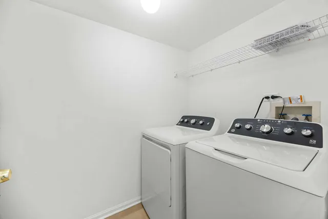 $247,500 | 1107 Yorkshire Court, Unit B, Elgin, IL 60120